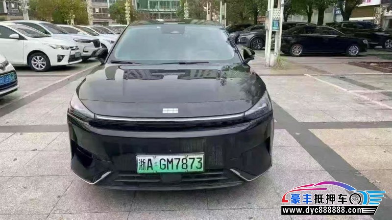 抵押车出售24年吉利银河L6轿车