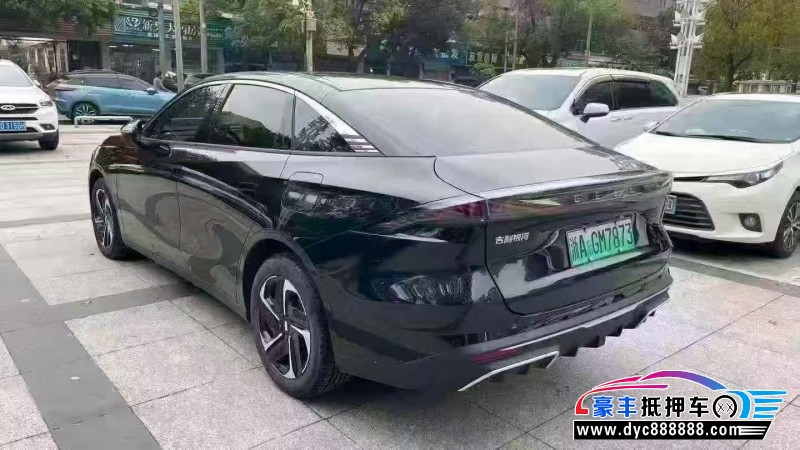 24年吉利银河L6轿车抵押车出售