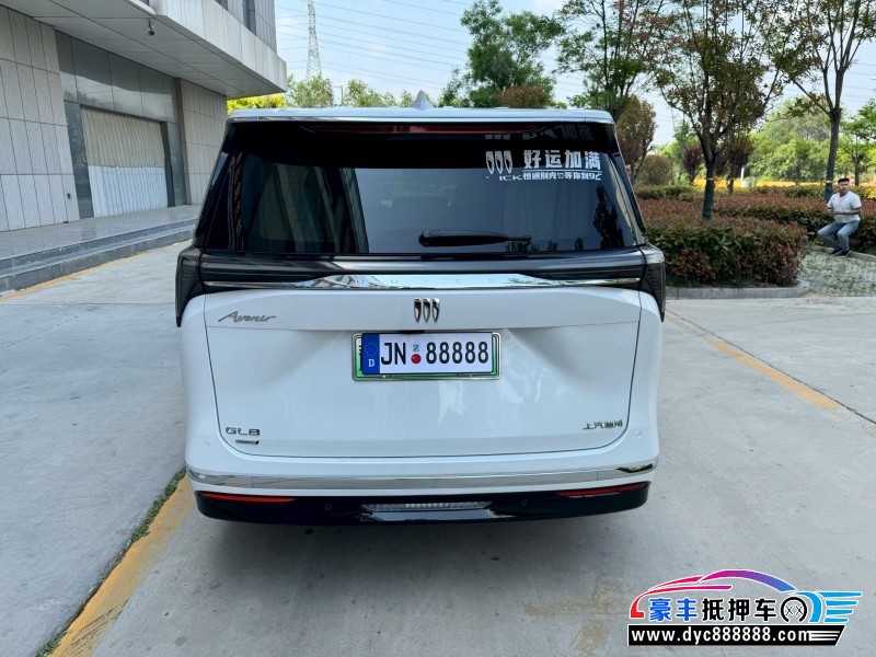 24年别克GL8轿车抵押车出售