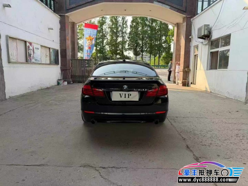 12年宝马5系轿车抵押车出售