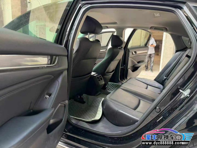 21年本田雅阁轿车抵押车出售