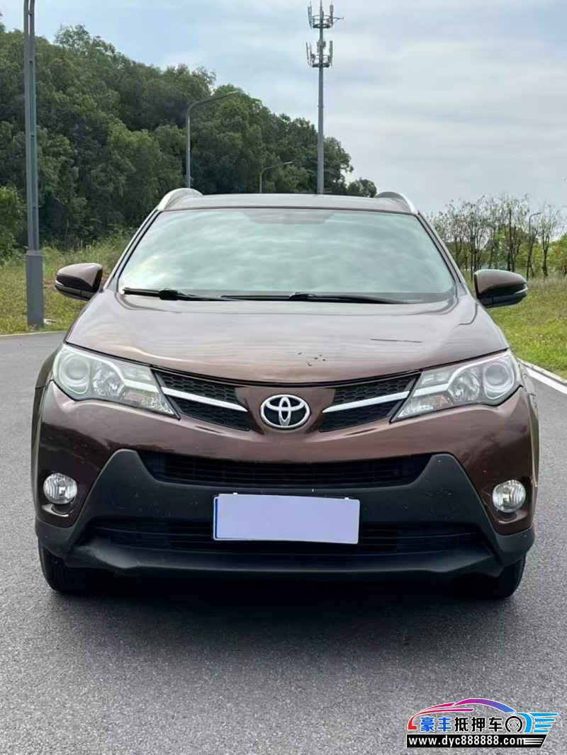 15年丰田RAV4轿车抵押车出售