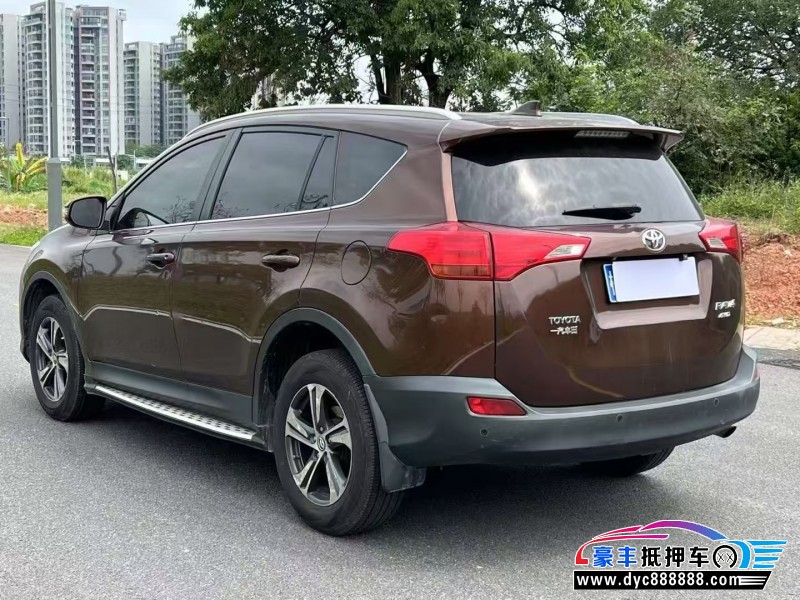 15年丰田RAV4轿车抵押车出售