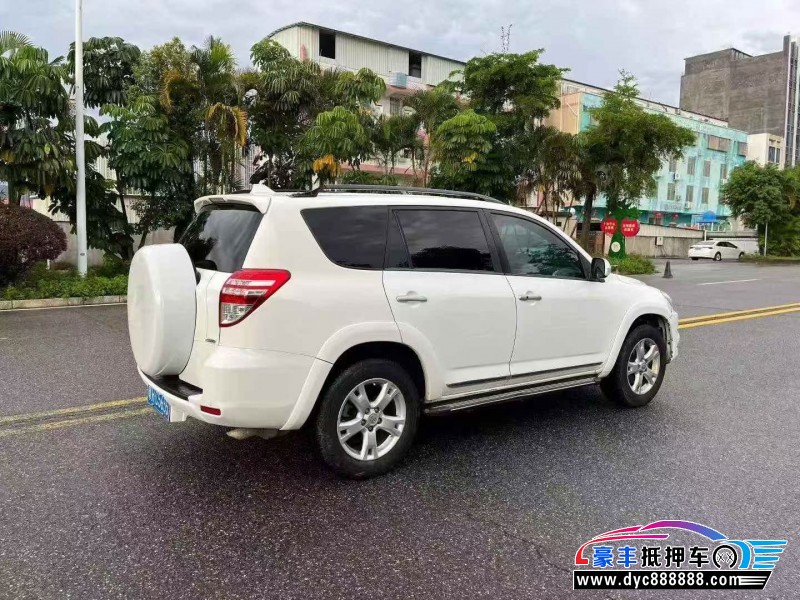 12年丰田RAV4轿车抵押车出售