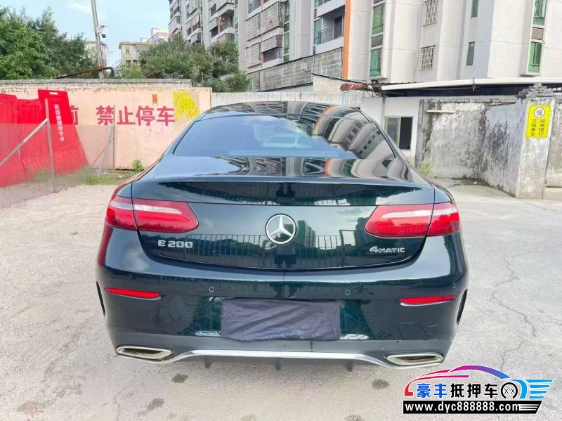 18年奔驰E轿车抵押车出售