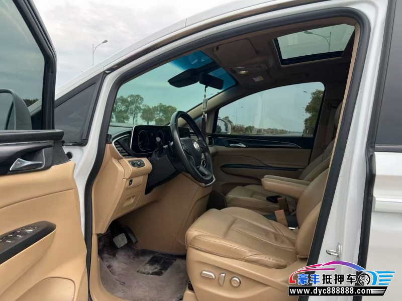 21年别克GL8轿车抵押车出售