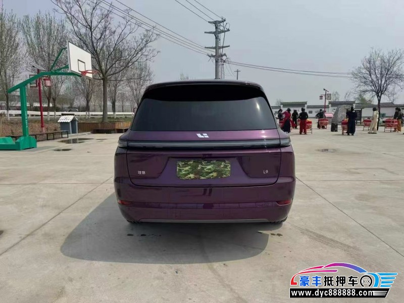 25年理想L9轿车抵押车出售