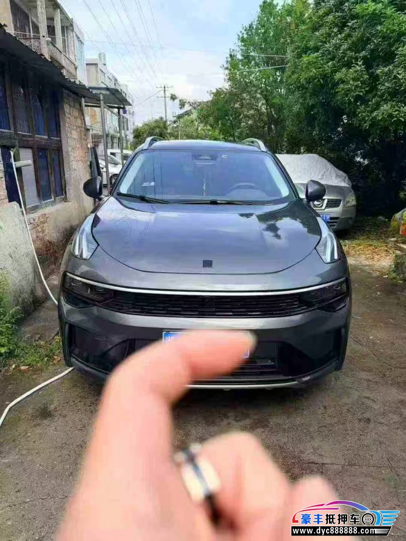 抵押车出售23年领克01轿车