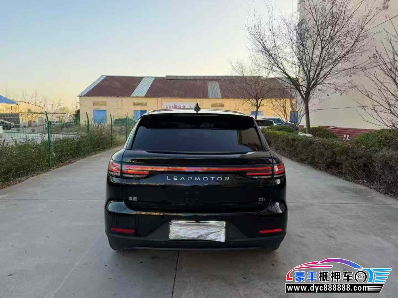 23年零跑C11轿车抵押车出售