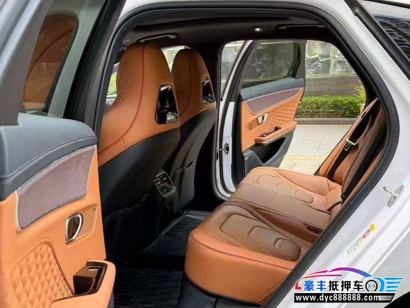 23年比亚迪汉轿车抵押车出售