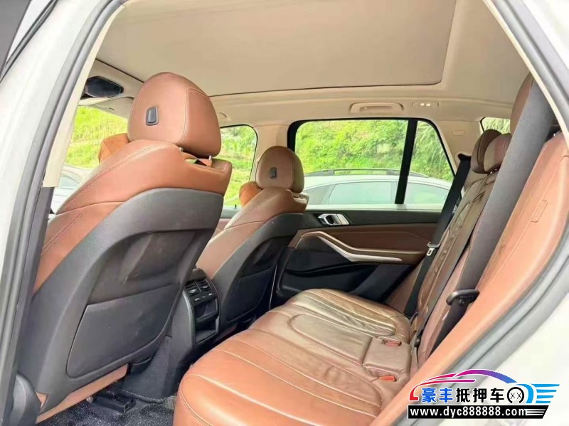 20年宝马X5轿车抵押车出售