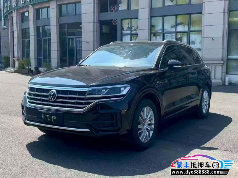 24年大众途锐轿车抵押车出售