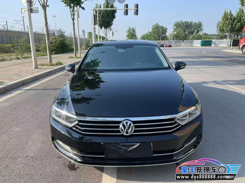 抵押车出售16年大众迈腾轿车