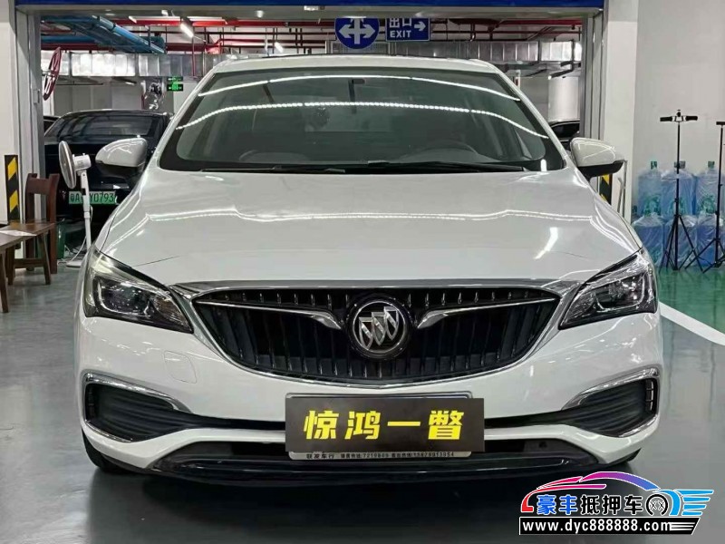抵押车出售19年别克威朗轿车