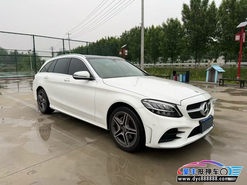 20年奔驰C轿车抵押车出售
