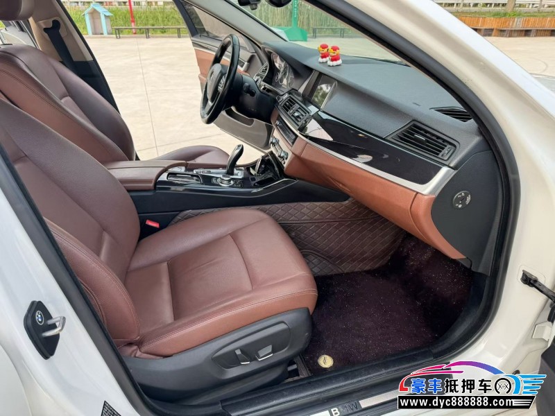 17年宝马5系轿车抵押车出售