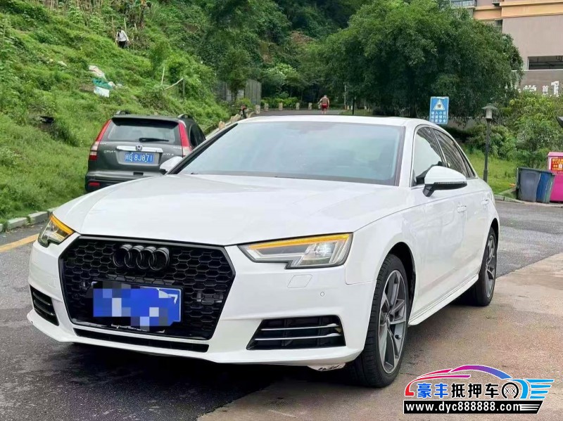 18年奥迪A4L轿车抵押车出售