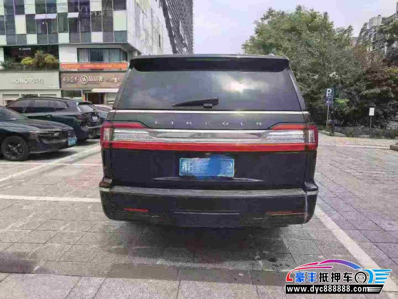 18年林肯领航员MPV抵押车出售