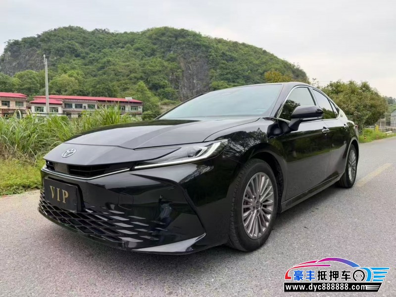 25年丰田凯美瑞轿车抵押车出售