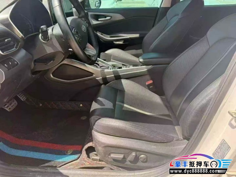 20年现代菲斯塔轿车抵押车出售