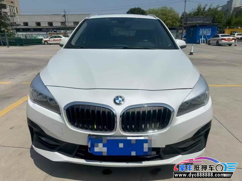 抵押车出售20年宝马2系轿车