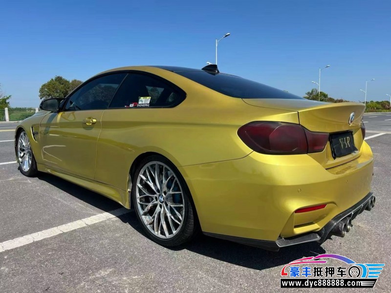 20年宝马M4轿车抵押车出售