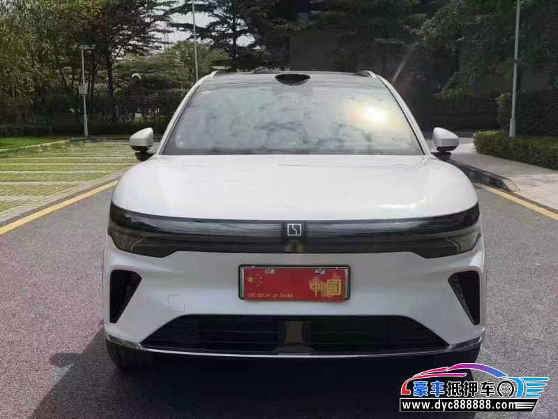 25年极氪7X轿车