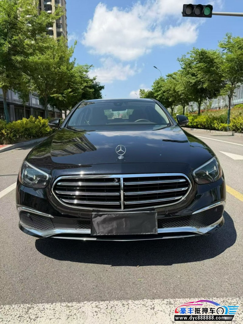 抵押车出售20年奔驰E轿车