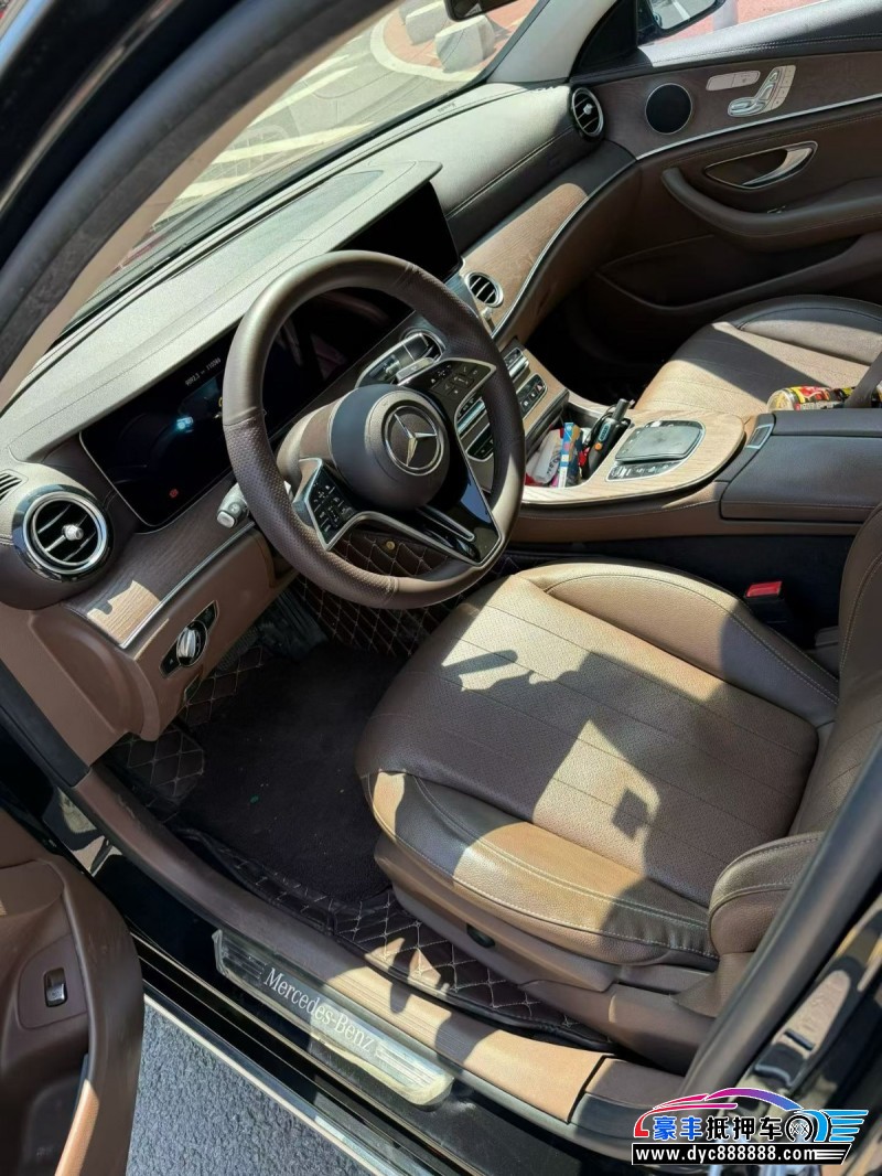 20年奔驰E轿车抵押车出售