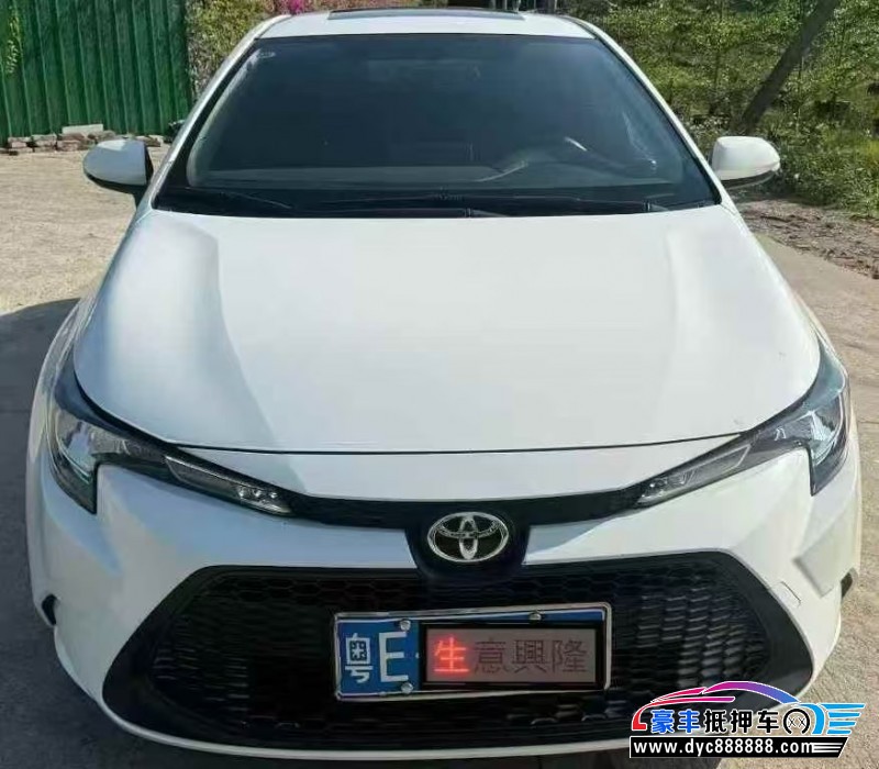 抵押车出售23年丰田雷凌轿车