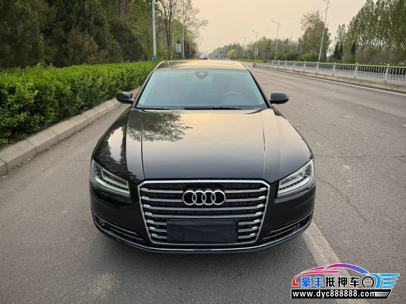 抵押车出售14年奥迪A8L轿车