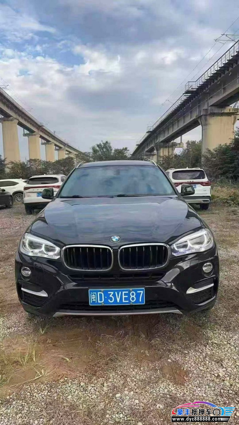 抵押车出售16年宝马X6轿车
