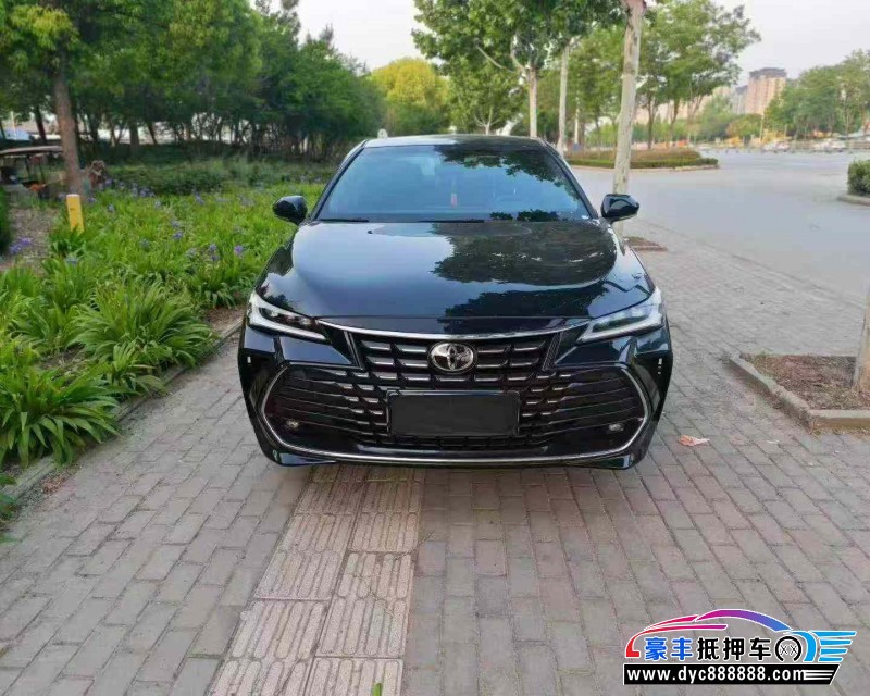 抵押车出售22年丰田亚洲龙轿车