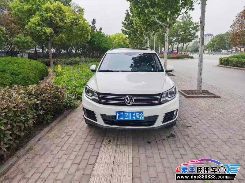 抵押车出售17年大众途观轿车