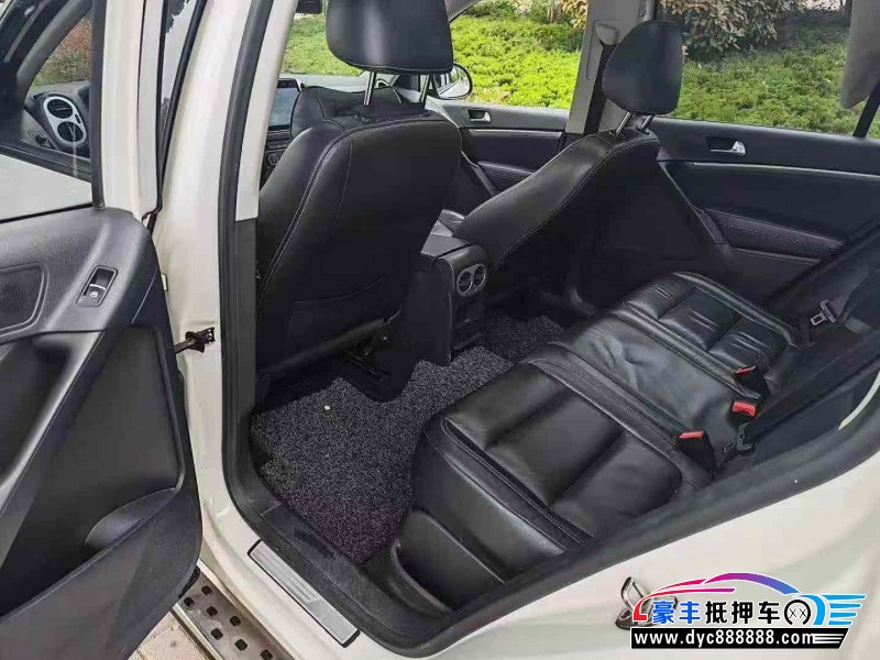 17年大众途观轿车抵押车出售