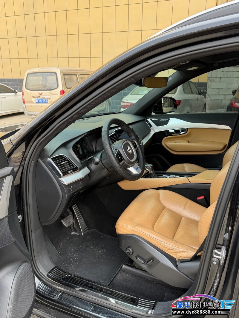 17年沃尔沃XC90SUV抵押车出售