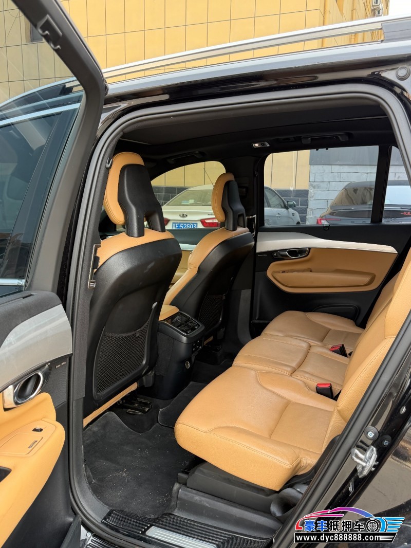17年沃尔沃XC90SUV抵押车出售