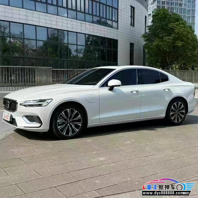 24年沃尔沃S60轿车抵押车出售