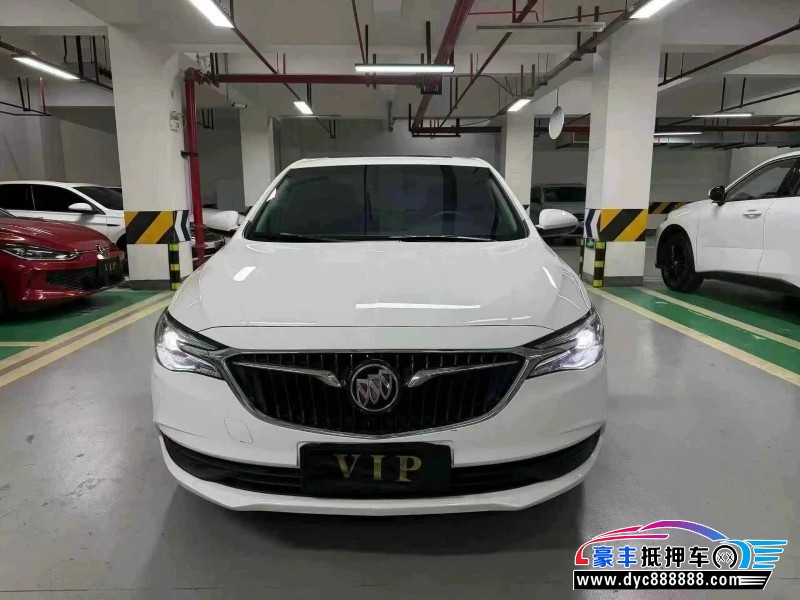 抵押车出售21年别克英朗轿车