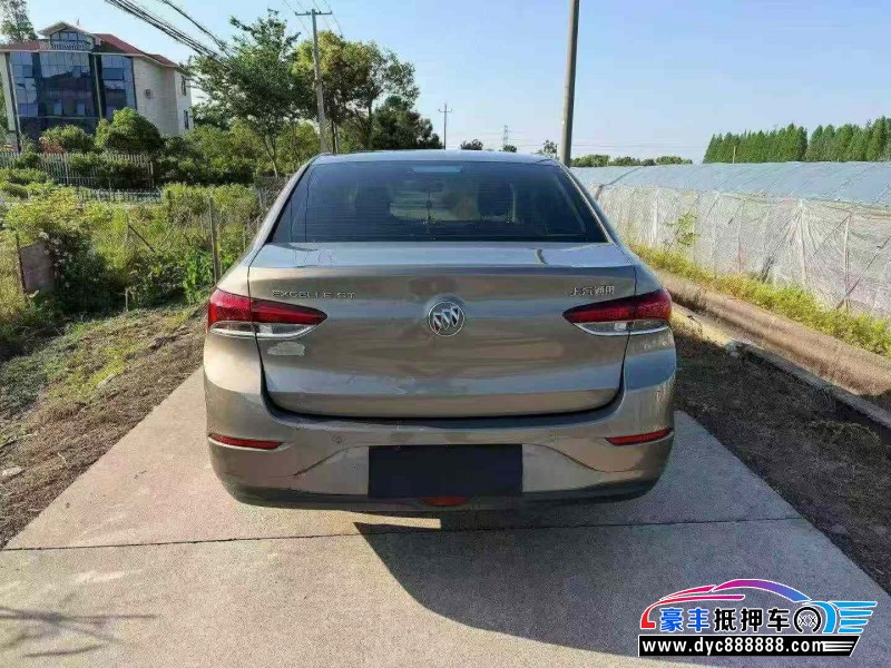 20年别克英朗轿车抵押车出售