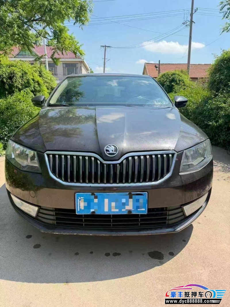 抵押车出售17年斯柯达明锐轿车