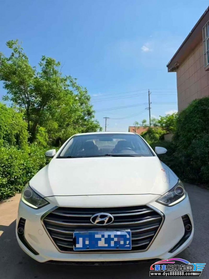 抵押车出售17年现代领动轿车
