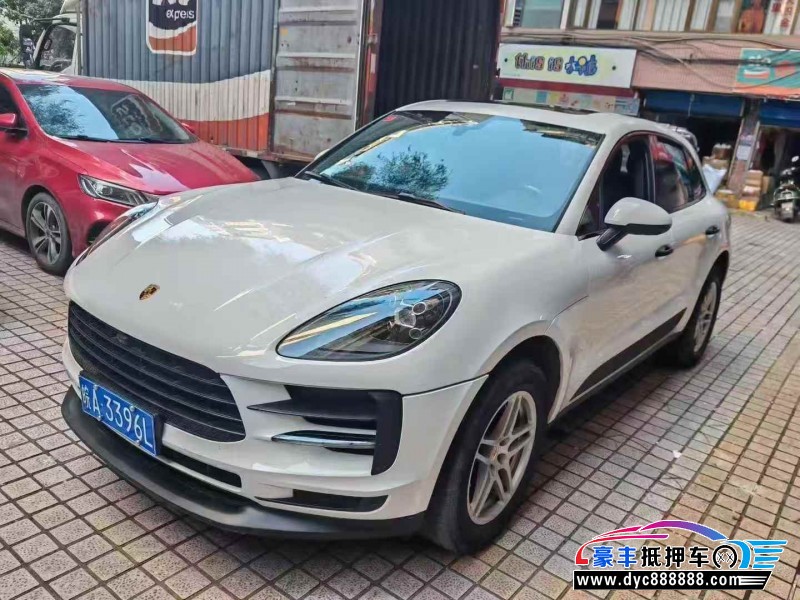 抵押车出售19年保时捷Macan迈凯轿车