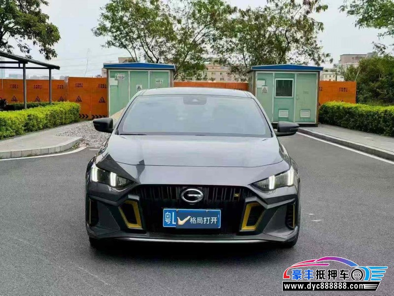 抵押车出售24年传祺影豹轿车