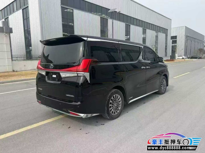 23年雷克萨斯lm轿车抵押车出售