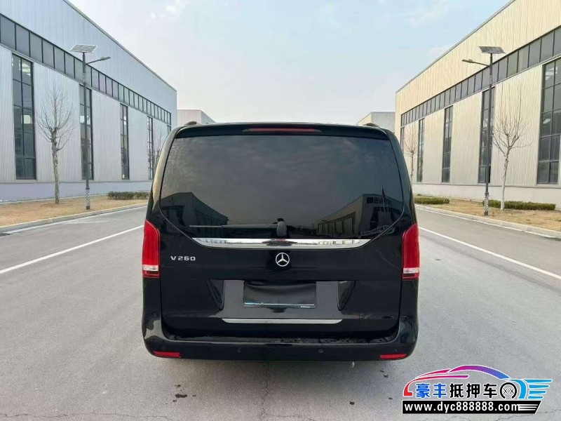 22年奔驰V轿车抵押车出售