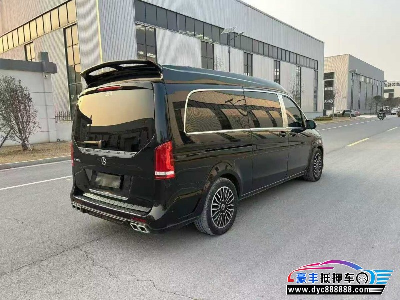 24年奔驰V轿车抵押车出售
