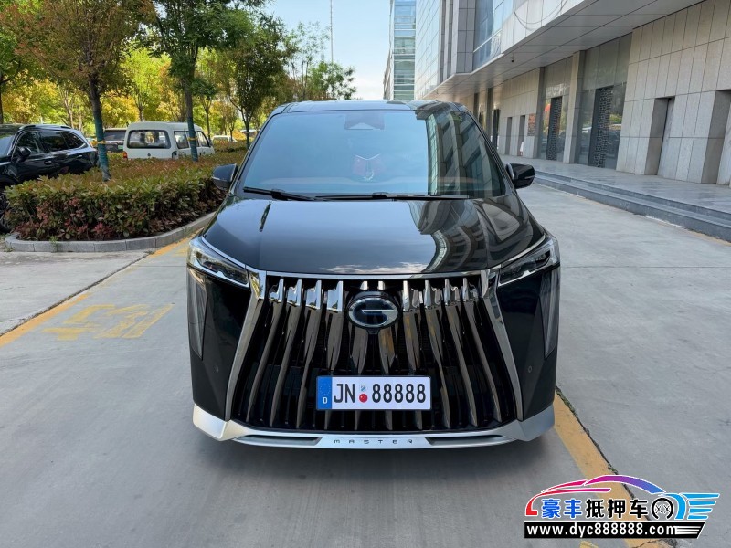 抵押车出售25年传祺E9轿车