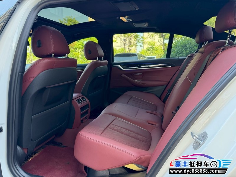 22年宝马5系轿车抵押车出售