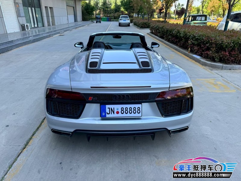 20年奥迪R8轿车抵押车出售